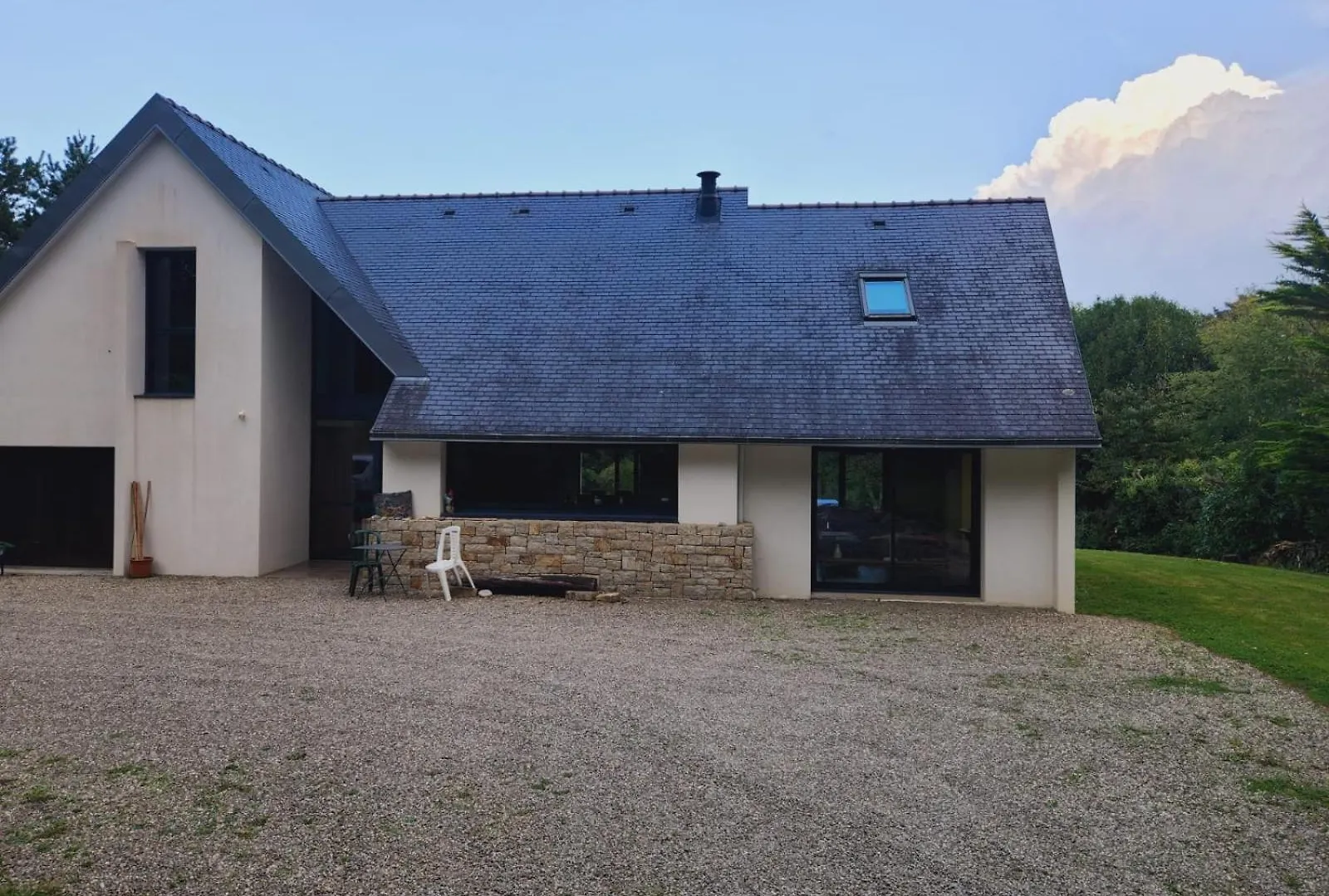 Semesterbostad Jolie Maison De Vacances Avec Une Vue Magnifique Sur Le Jardin Combrit Frankrike